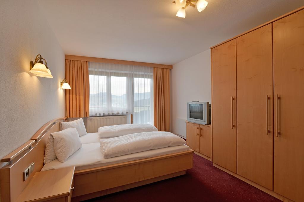 Gasthof Appartement'S Staffnerhof Kössen Extérieur photo