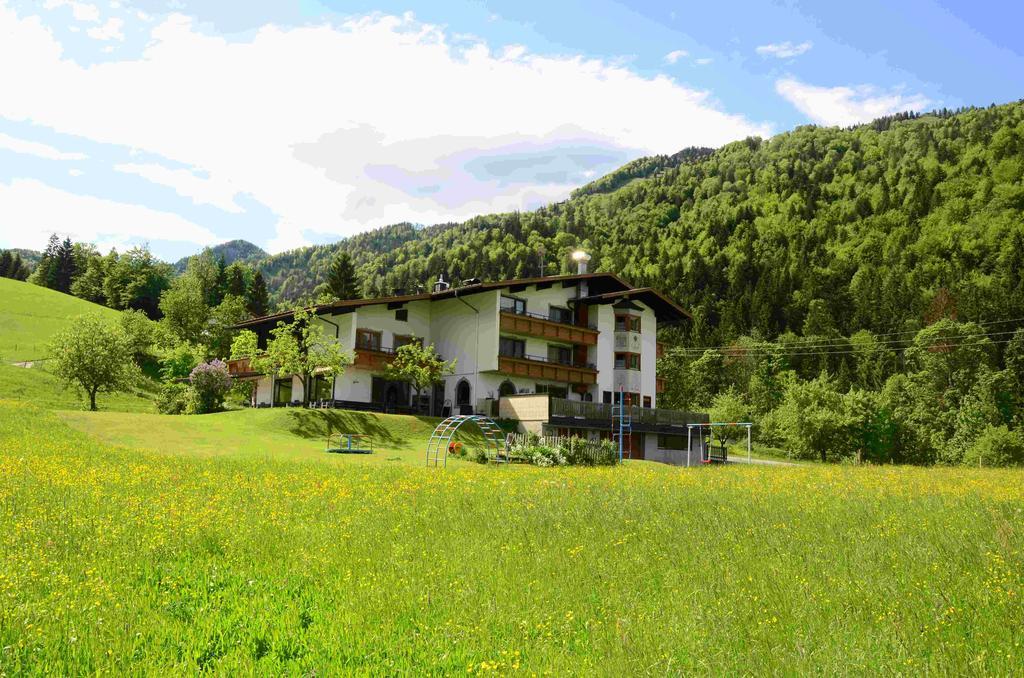 Gasthof Appartement'S Staffnerhof Kössen Extérieur photo